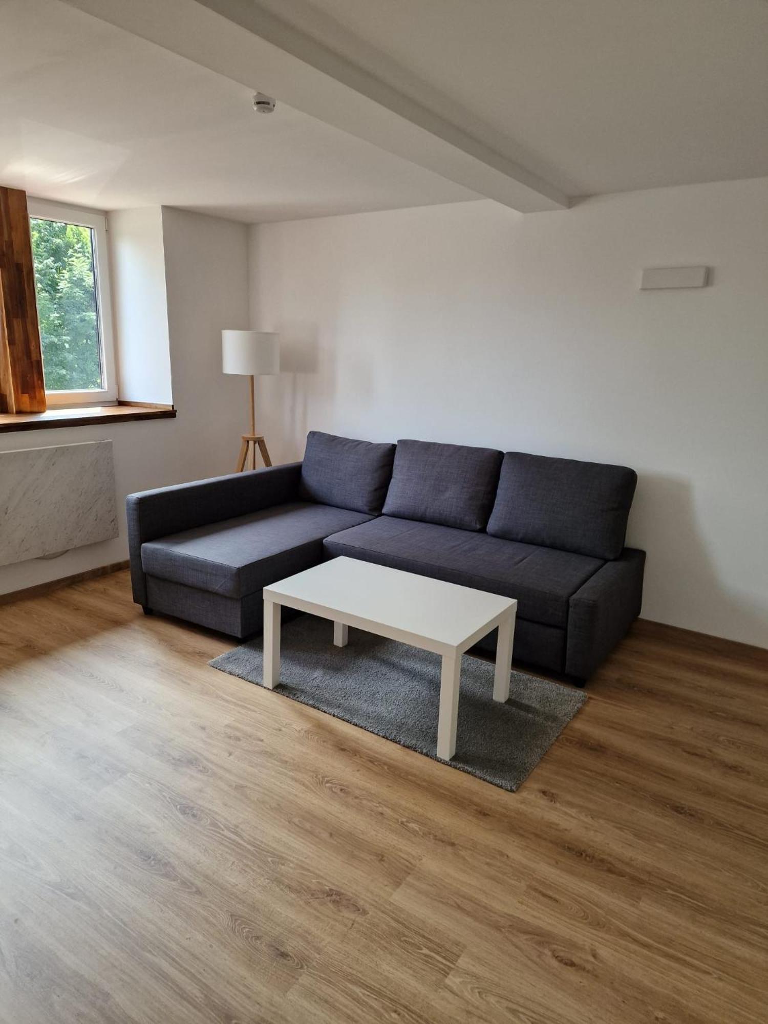 Stadtilm Exklusive Zimmer Mit Geteiltem Bad Und Kueche Kg מראה חיצוני תמונה